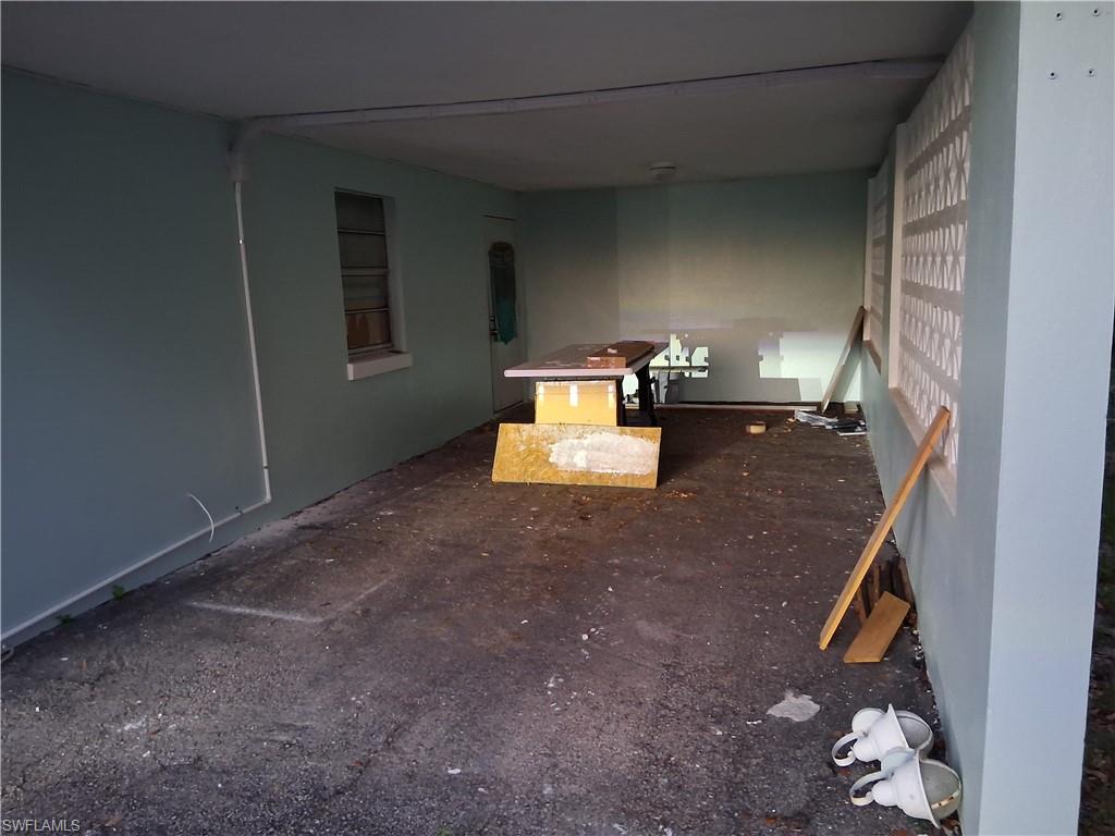 BELLE AIRE LAGOON - Residential Lease