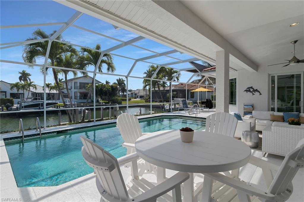 MARCO BEACH - Residential