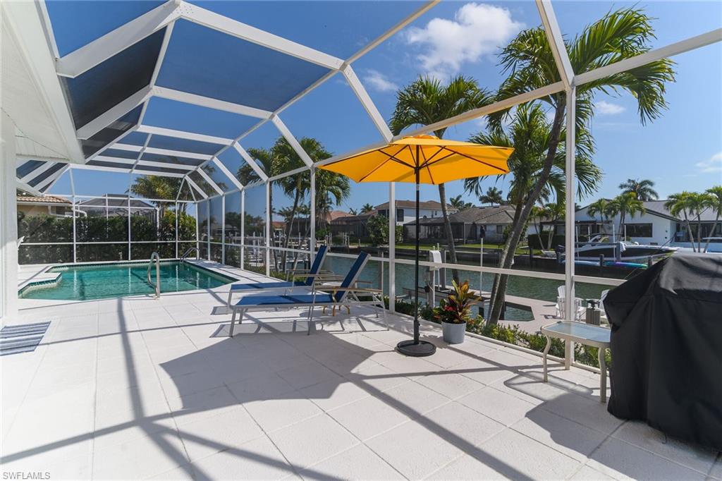 MARCO BEACH - Residential