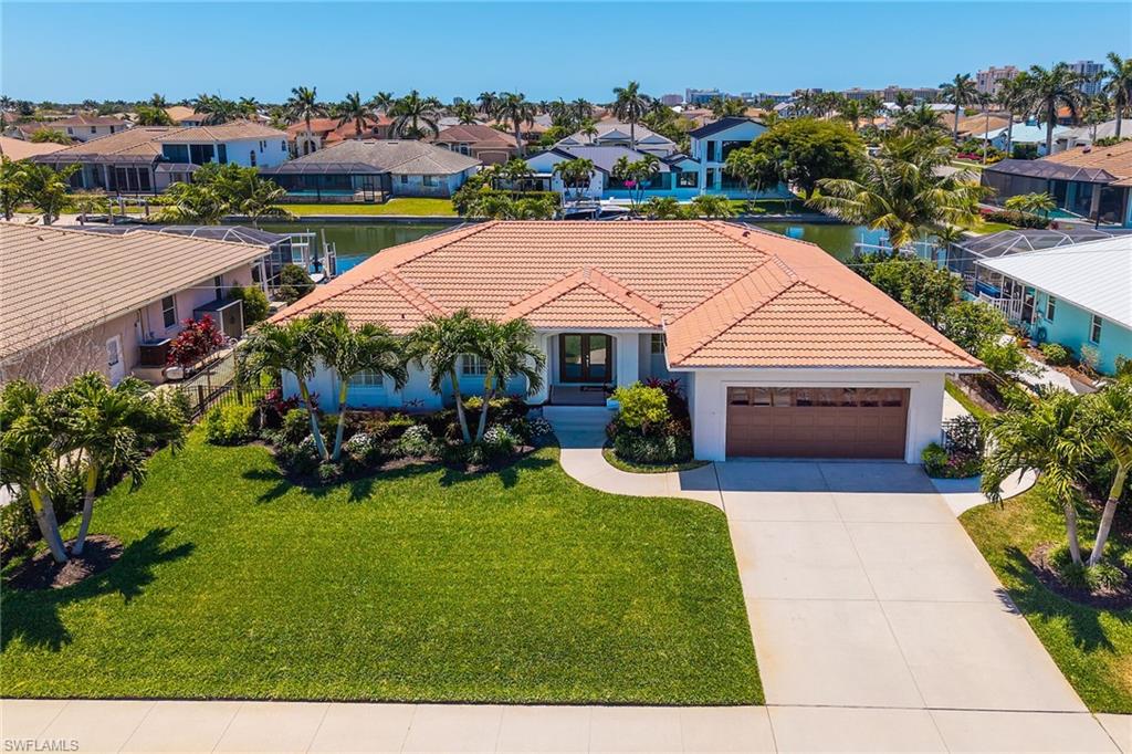 MARCO BEACH - Residential