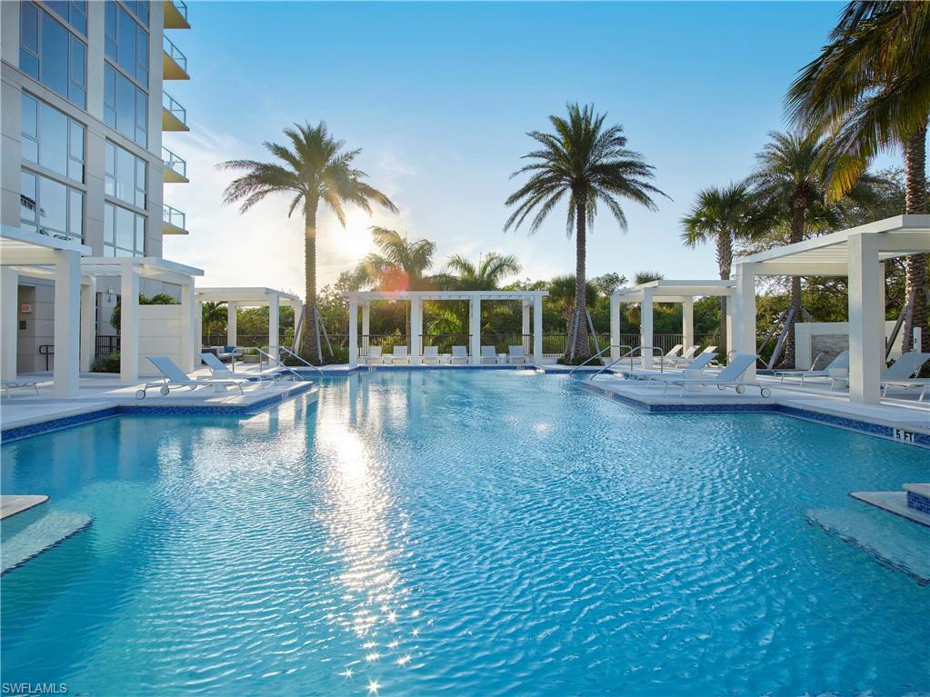 MYSTIQUE - Residential