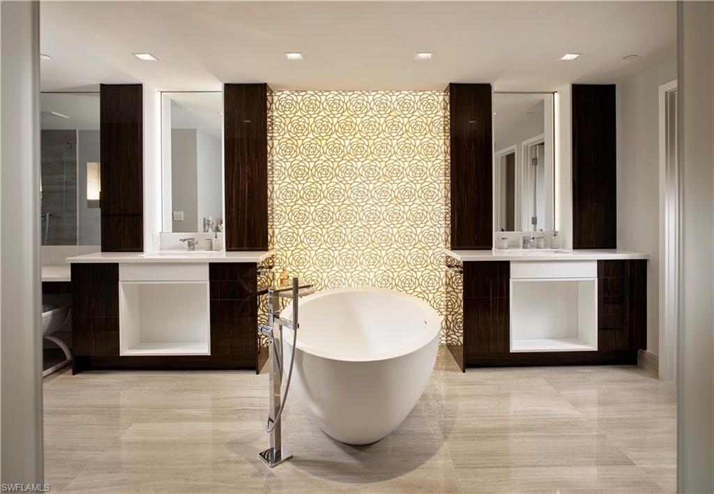 MYSTIQUE - Residential