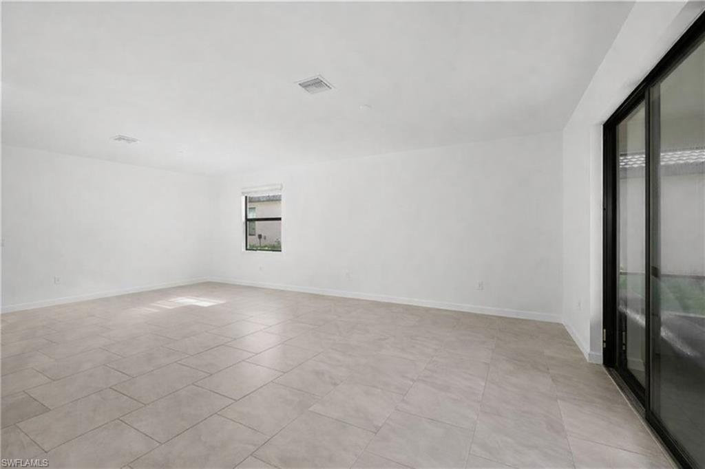 VERDANA VILLAGE - Residential Lease