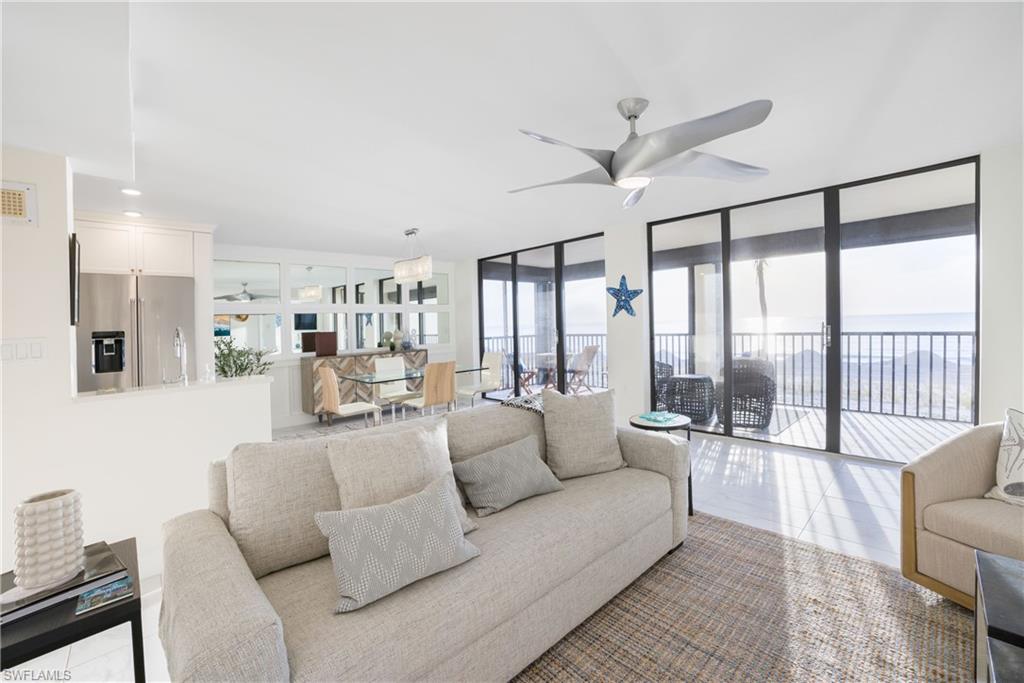 VILLAS OF VANDERBILT BEACH - Residential