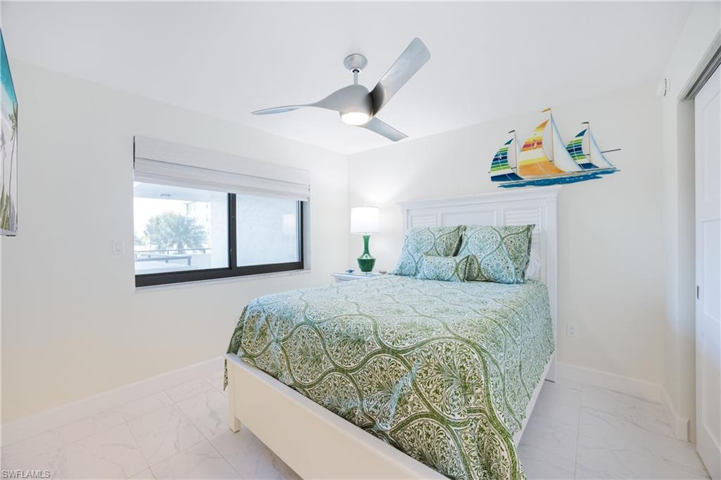 VILLAS OF VANDERBILT BEACH - Residential