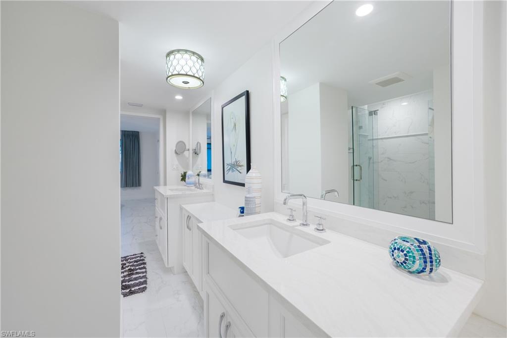 VILLAS OF VANDERBILT BEACH - Residential