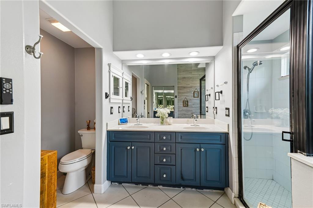 IBIS COVE - Residential