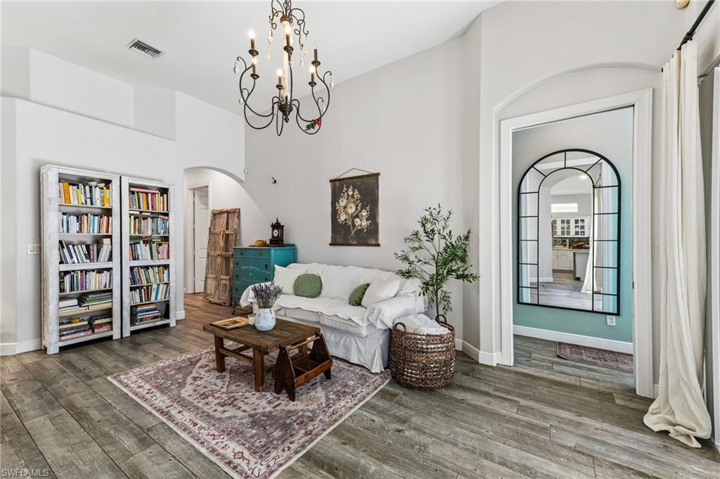 IBIS COVE - Residential