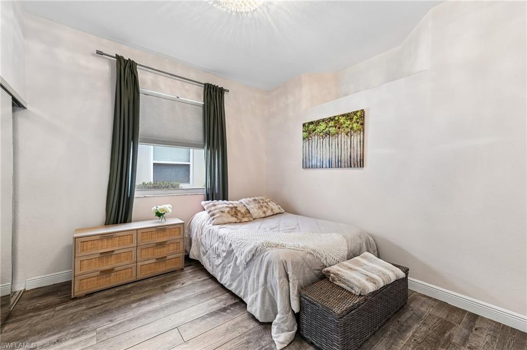 IBIS COVE - Residential