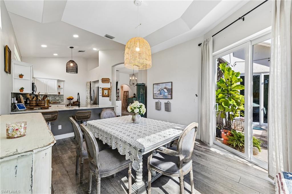 IBIS COVE - Residential