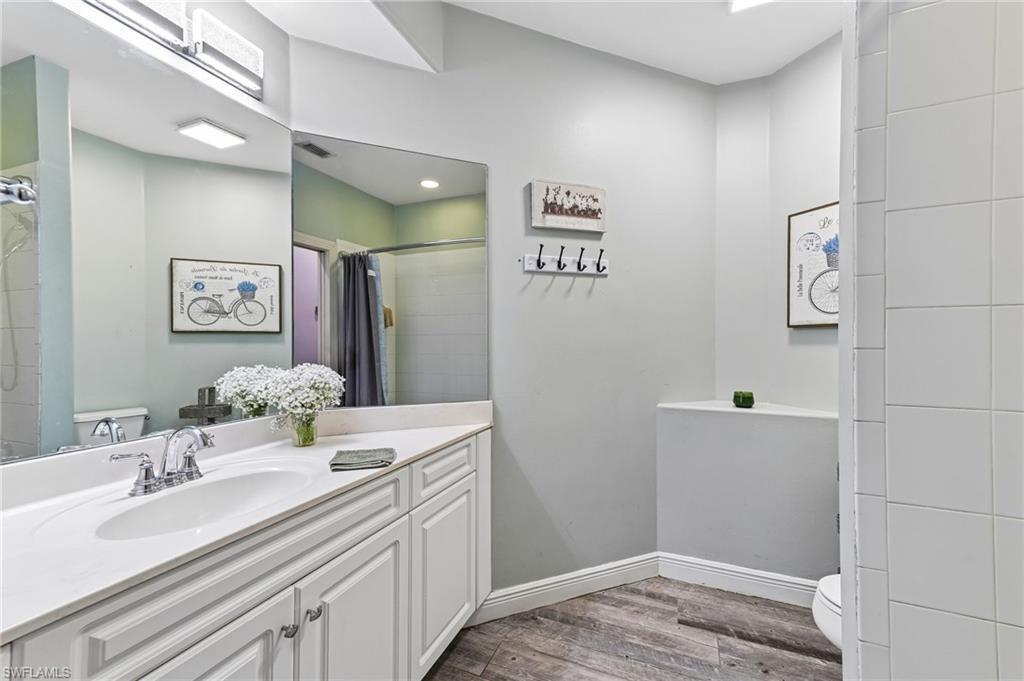 IBIS COVE - Residential