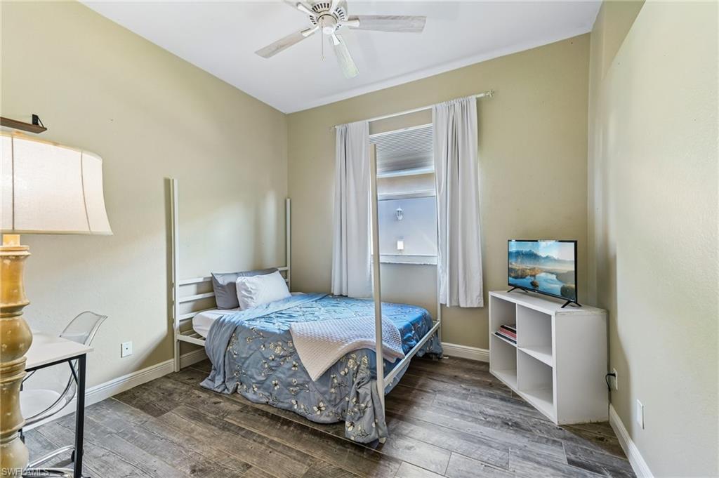 IBIS COVE - Residential