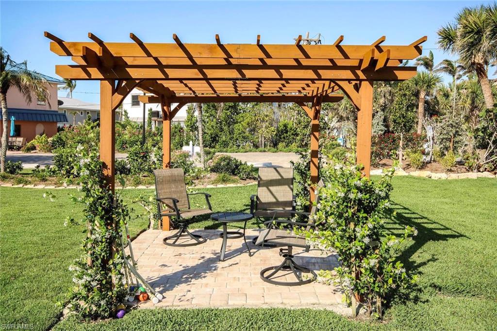 OCEANS REACH CONDO - Residential