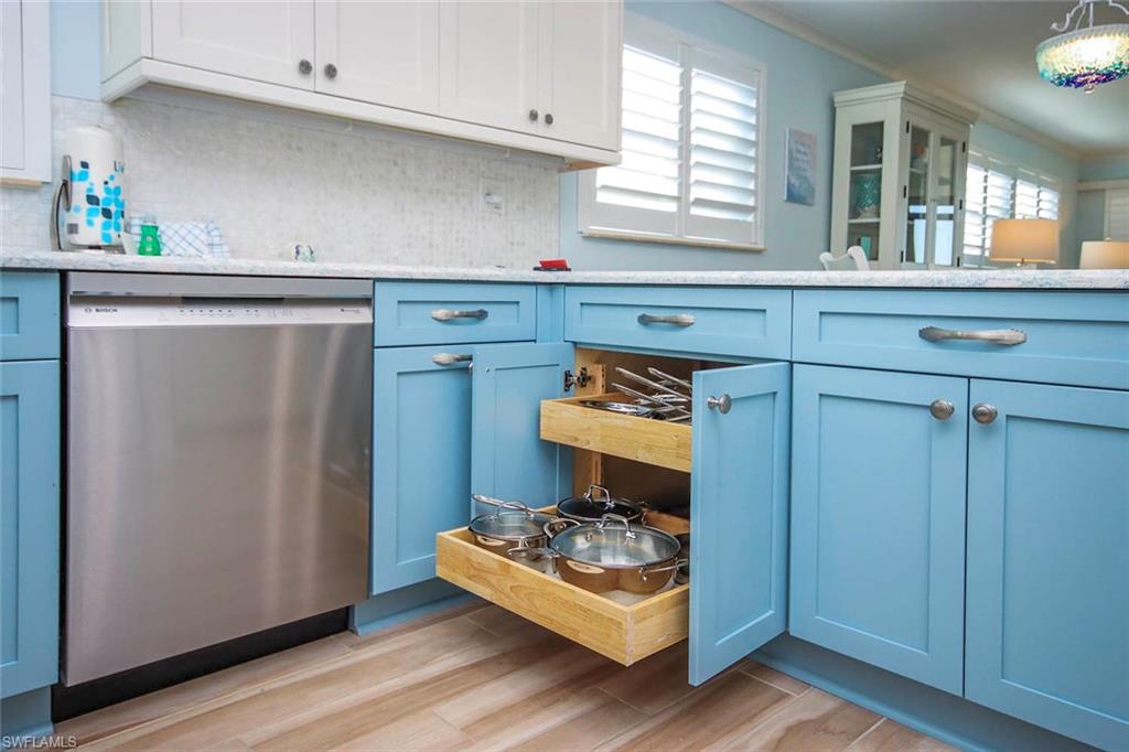 OCEANS REACH CONDO - Residential