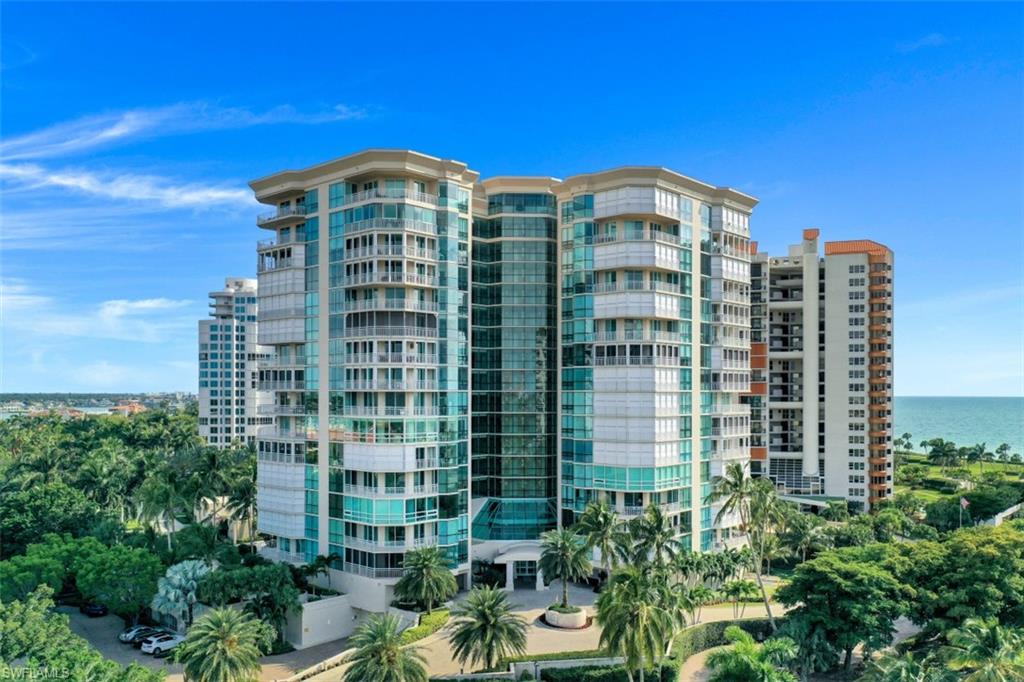 BAY SHORE PLACE - Residential