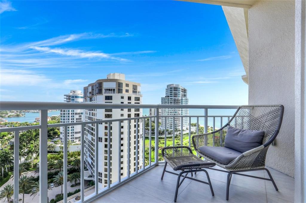 BAY SHORE PLACE - Residential