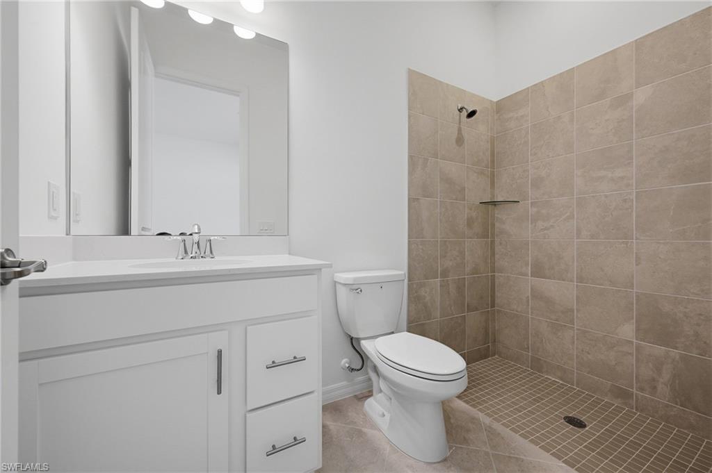 SANDY KEY - Residential