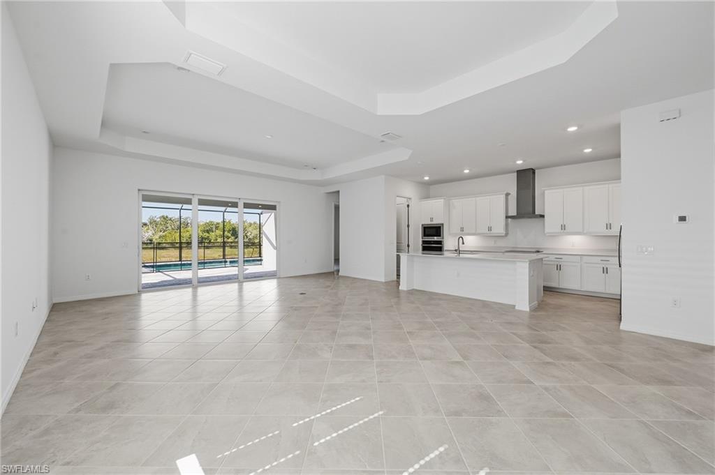 SANDY KEY - Residential