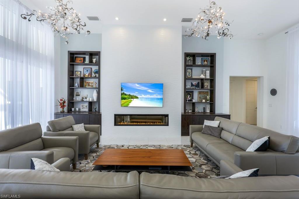 QUAIL CREEK - Residential