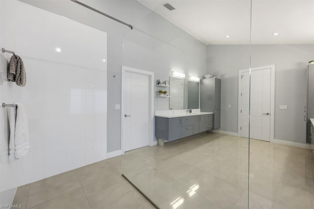 QUAIL CREEK - Residential