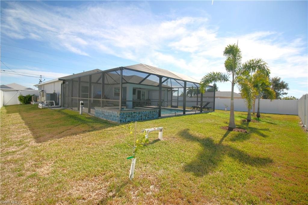 CAPE CORAL - Residential