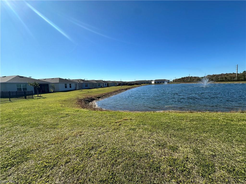 ASHER PARK - Residential Lease