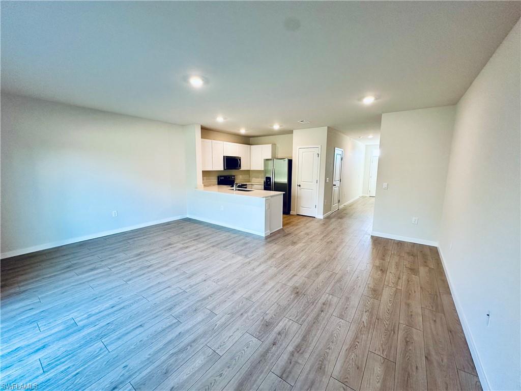 ASHER PARK - Residential Lease