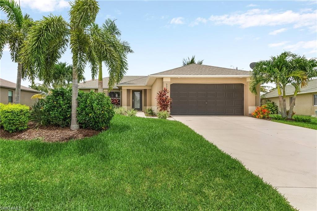 CAPE CORAL - Residential