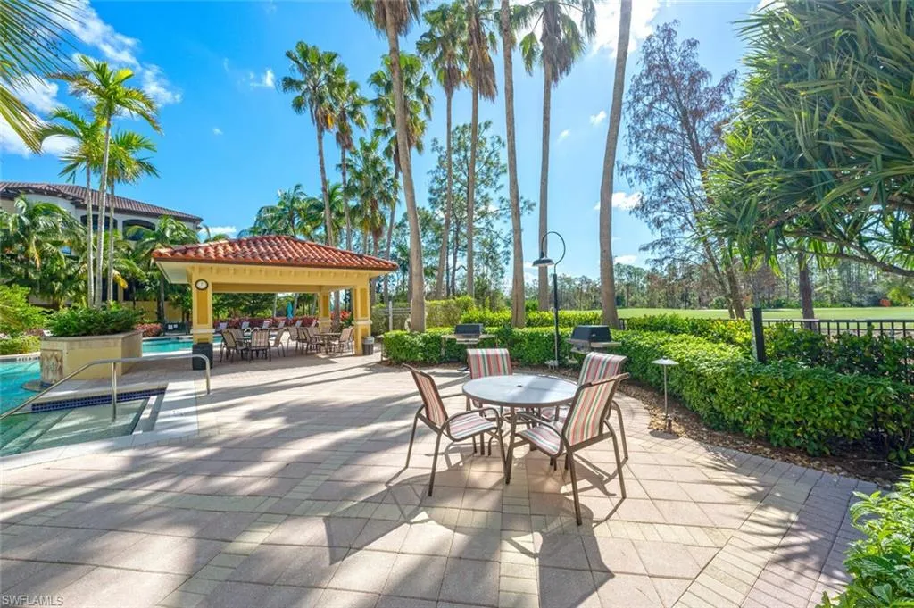 Naples, Florida 34109, United States, 2 Bedrooms Bedrooms, ,3 BathroomsBathrooms,Residential,Active,36581