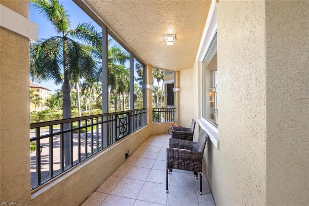 Naples, Florida 34109, United States, 2 Bedrooms Bedrooms, ,3 BathroomsBathrooms,Residential,Active,36581