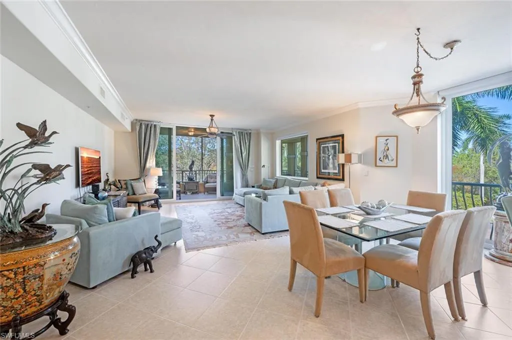 Naples, Florida 34109, United States, 2 Bedrooms Bedrooms, ,3 BathroomsBathrooms,Residential,Active,36581