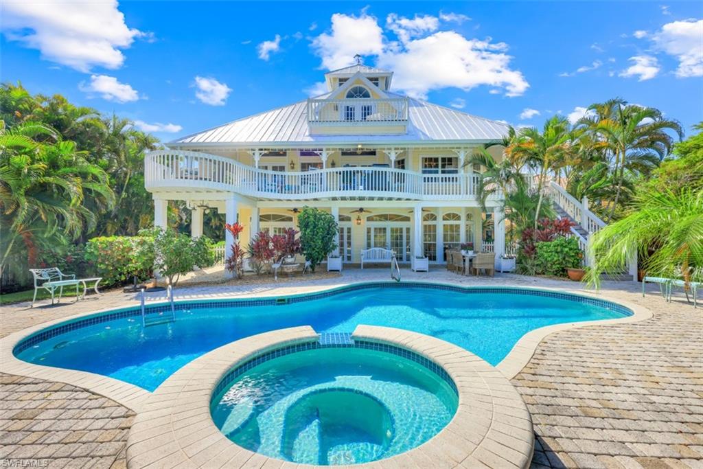 SOUTHPORT ON THE BAY - Residential