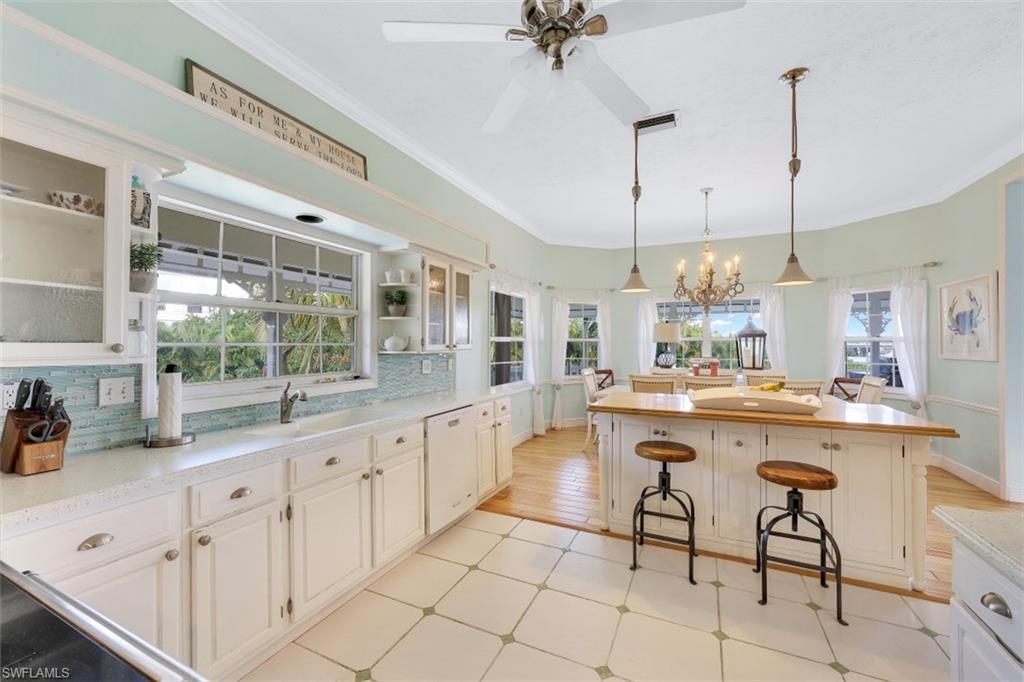 SOUTHPORT ON THE BAY - Residential