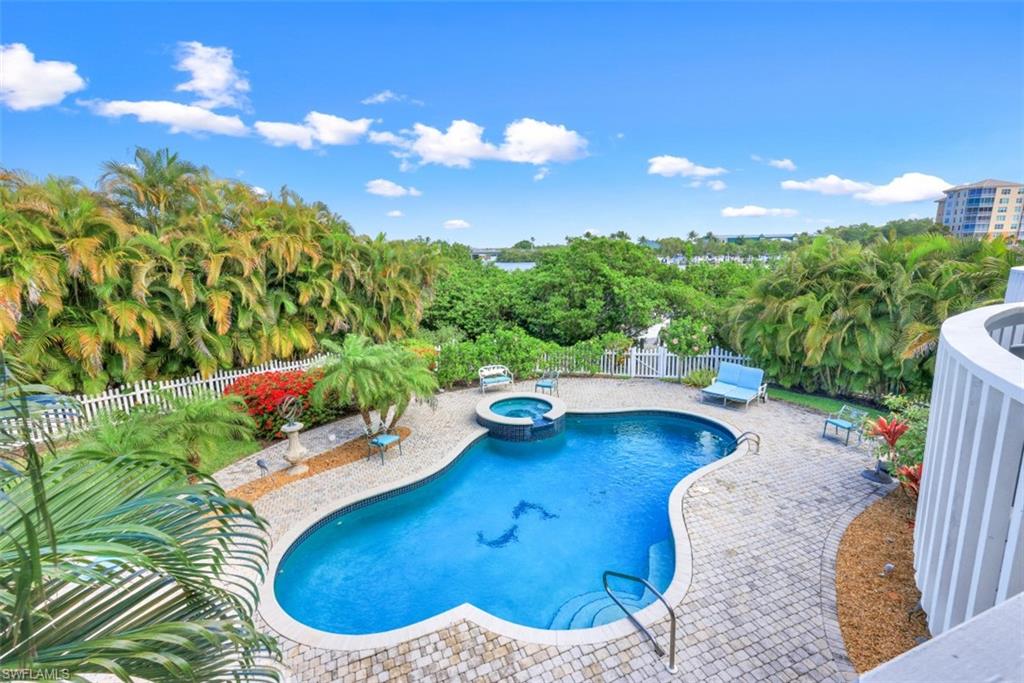 SOUTHPORT ON THE BAY - Residential