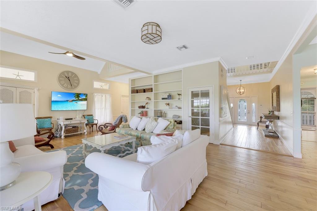 SOUTHPORT ON THE BAY - Residential