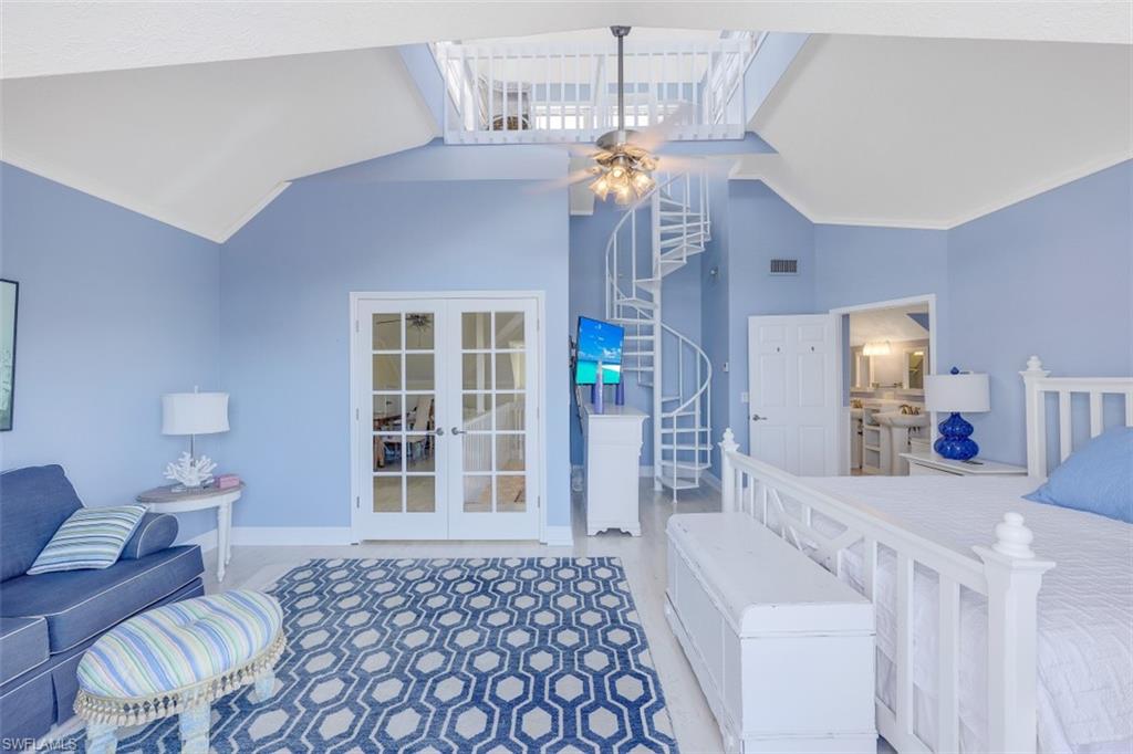 SOUTHPORT ON THE BAY - Residential