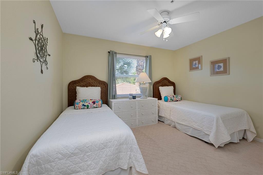 HUNTINGTON LAKES - Residential