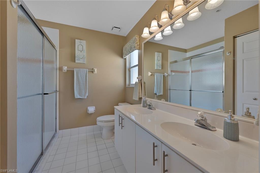 HUNTINGTON LAKES - Residential