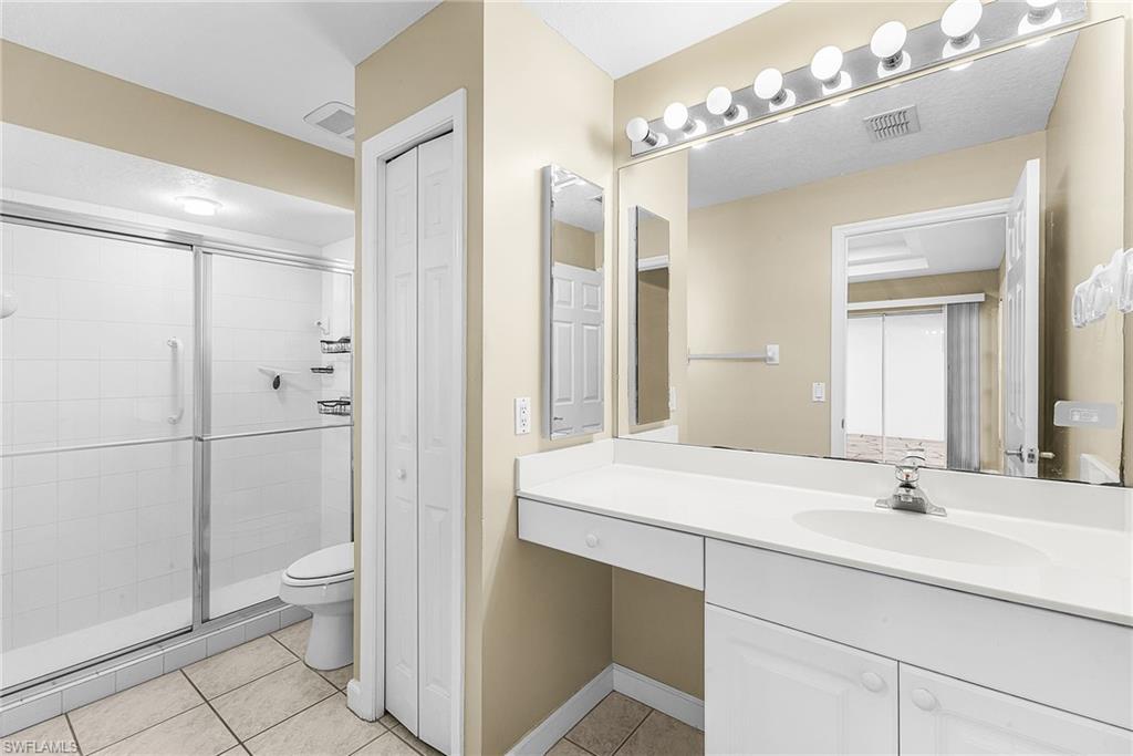 REFLECTION LAKES - Residential