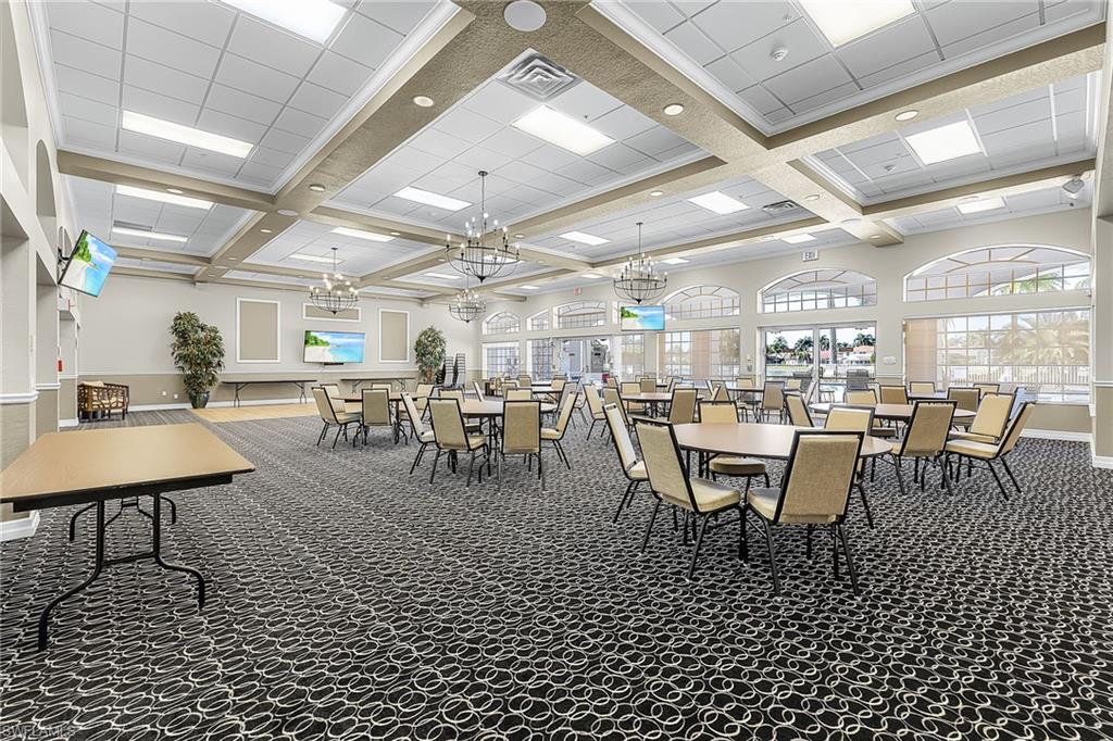 REFLECTION LAKES - Residential