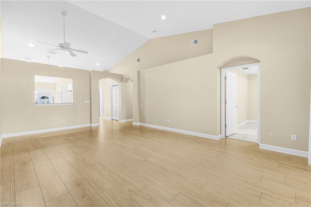 REFLECTION LAKES - Residential