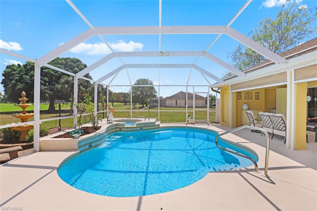 CORAL OAKS GOLF COURSE - Residential