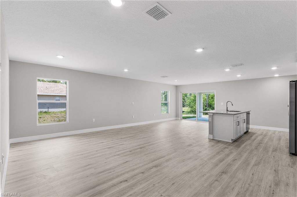 GREENBRIAR - Residential