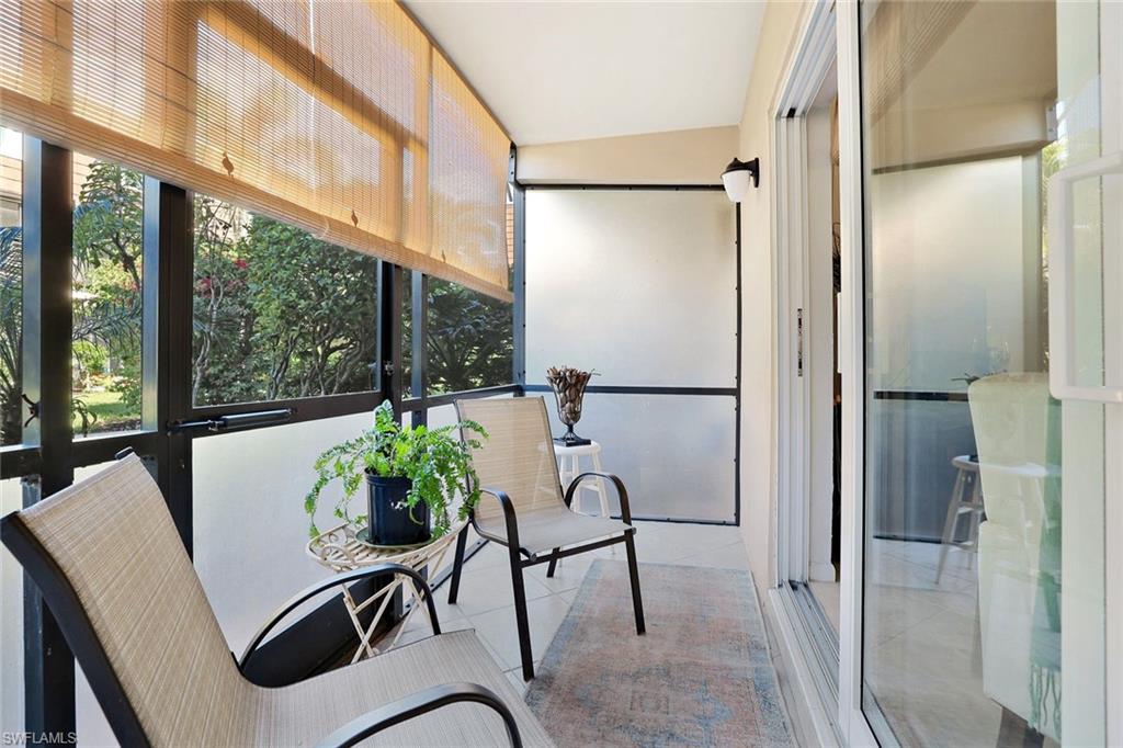 ISLAND MANOR APTS - Residential