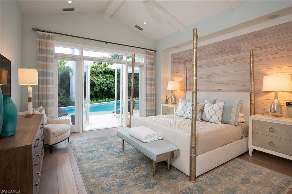 PARK SHORE - Residential