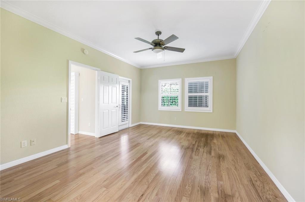 CARRIAGE HOMES AT WOODS EDGE - Residential