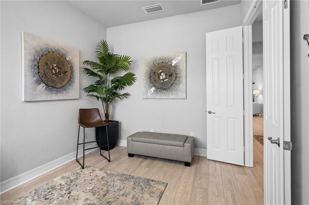 MARINA BAY - Residential