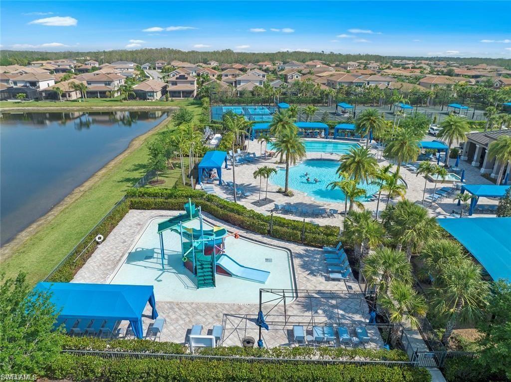 MARINA BAY - Residential