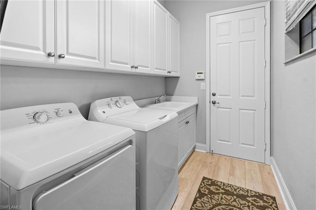 MARINA BAY - Residential