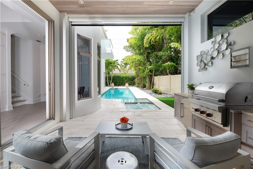 FAIRWAY TERRACE - Residential